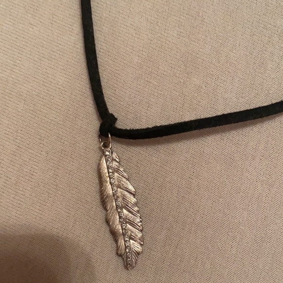 BUNDLE & SAVE - 13 CHOCKER NECKLACES - Picture 5 of 16